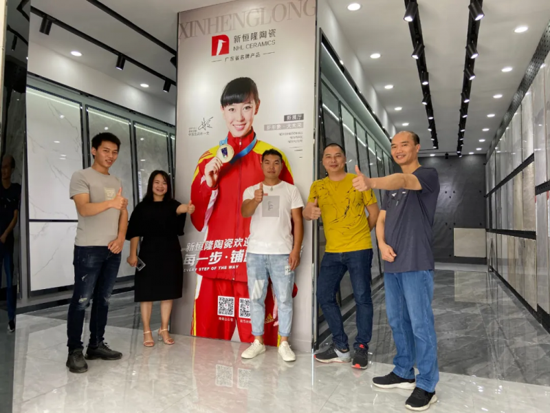 終端賦能|金管家服務(wù)走進(jìn)新恒隆貴州興義！